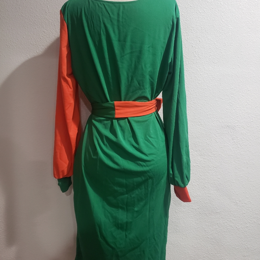 NWOT - Multi-colored Wrap Dress - Picture 4 of 4